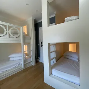 https://hostel-lybeer-bruges.bruges-hotels.info
