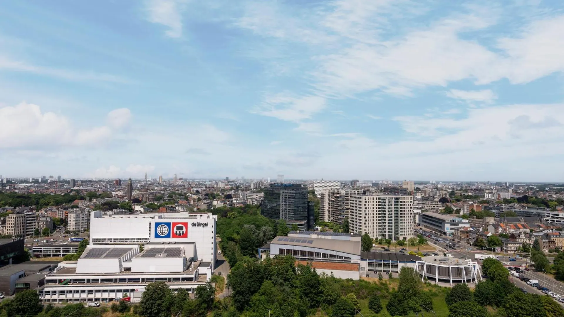 Crowne Plaza Antwerpen By Ihg Hotel 4*,